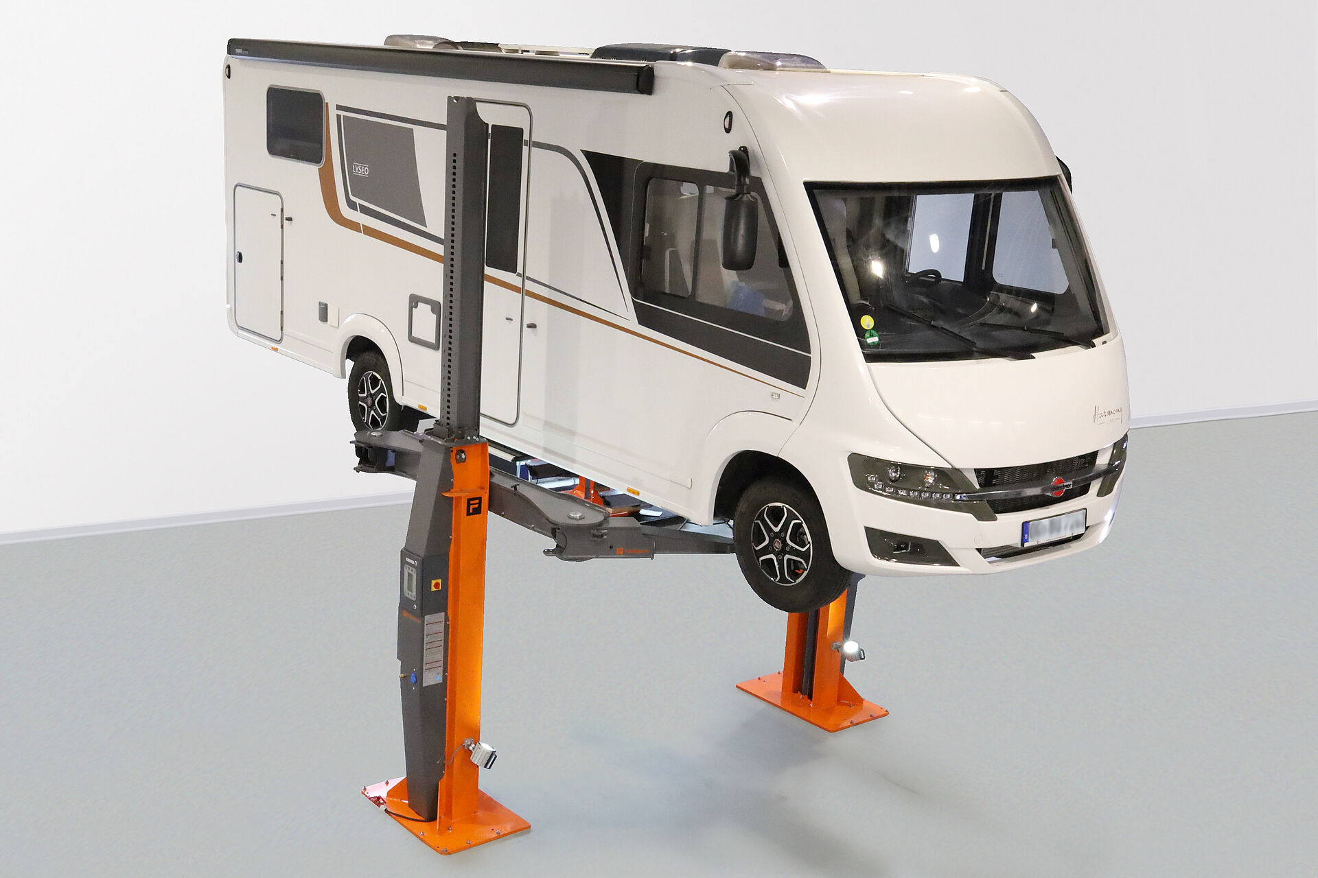 TPL7500 | Stationäre 2-Säulen-Hebebühne für Leicht-Nutzfahrzeuge ...